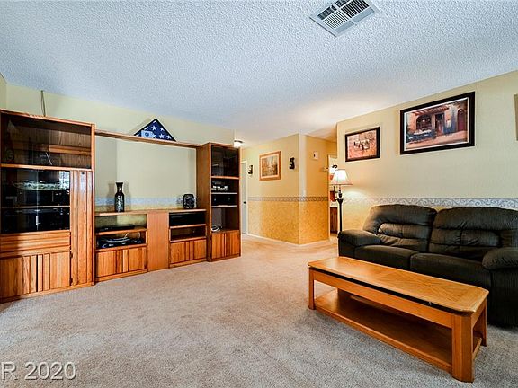 4th image of 3991 Savoy Ct