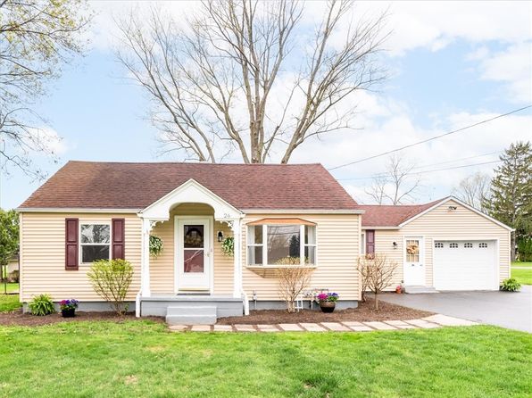 26 Groveland Rd, Geneseo, NY 14454