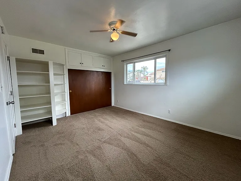 5074 La Dorna St — Photo 14