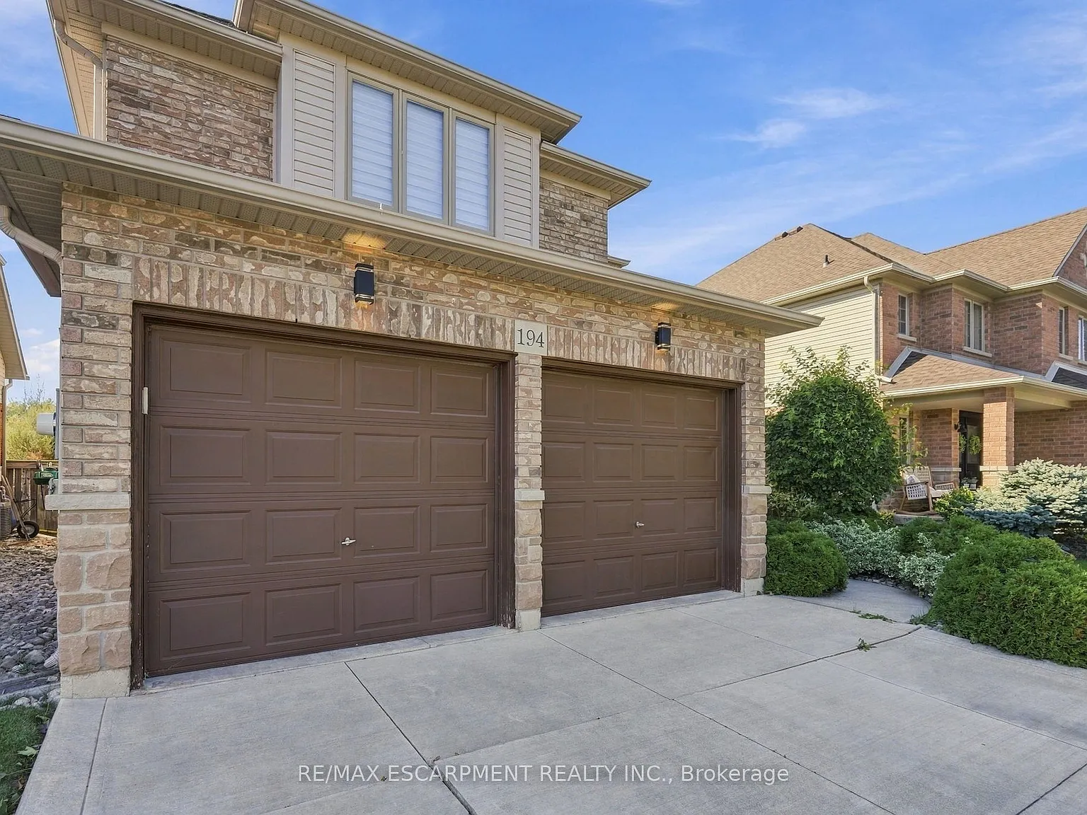4 bed, $3,995 — Photo 3