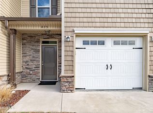 475 Sullivan Loop Rd, Midway Park, NC 28544