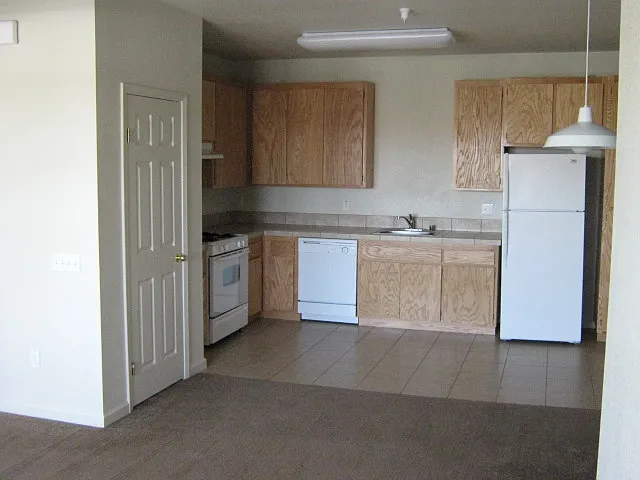 Malibu East — Photo 2