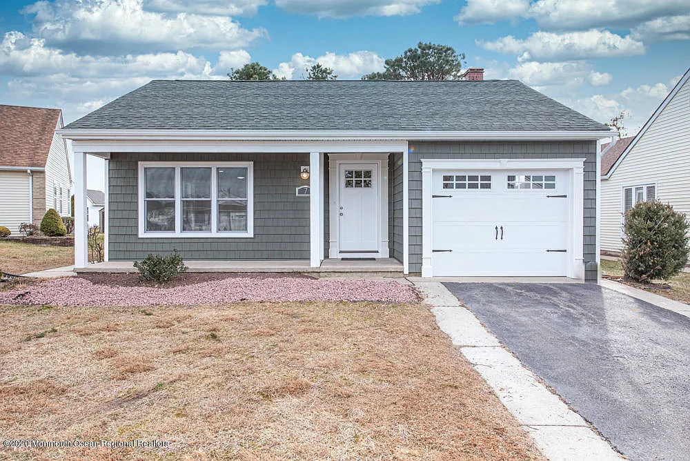 7 Westgate Ct photo 1