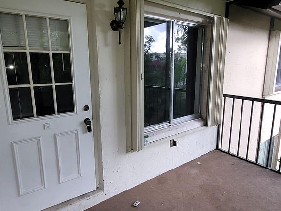 2nd image of 446 Pine Glen Ln APT B-2