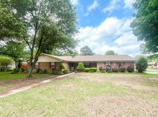 32 Cattail Rd, Searcy, AR 72143