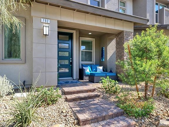 2nd image of 792 Cottonwood Hill Pl #0