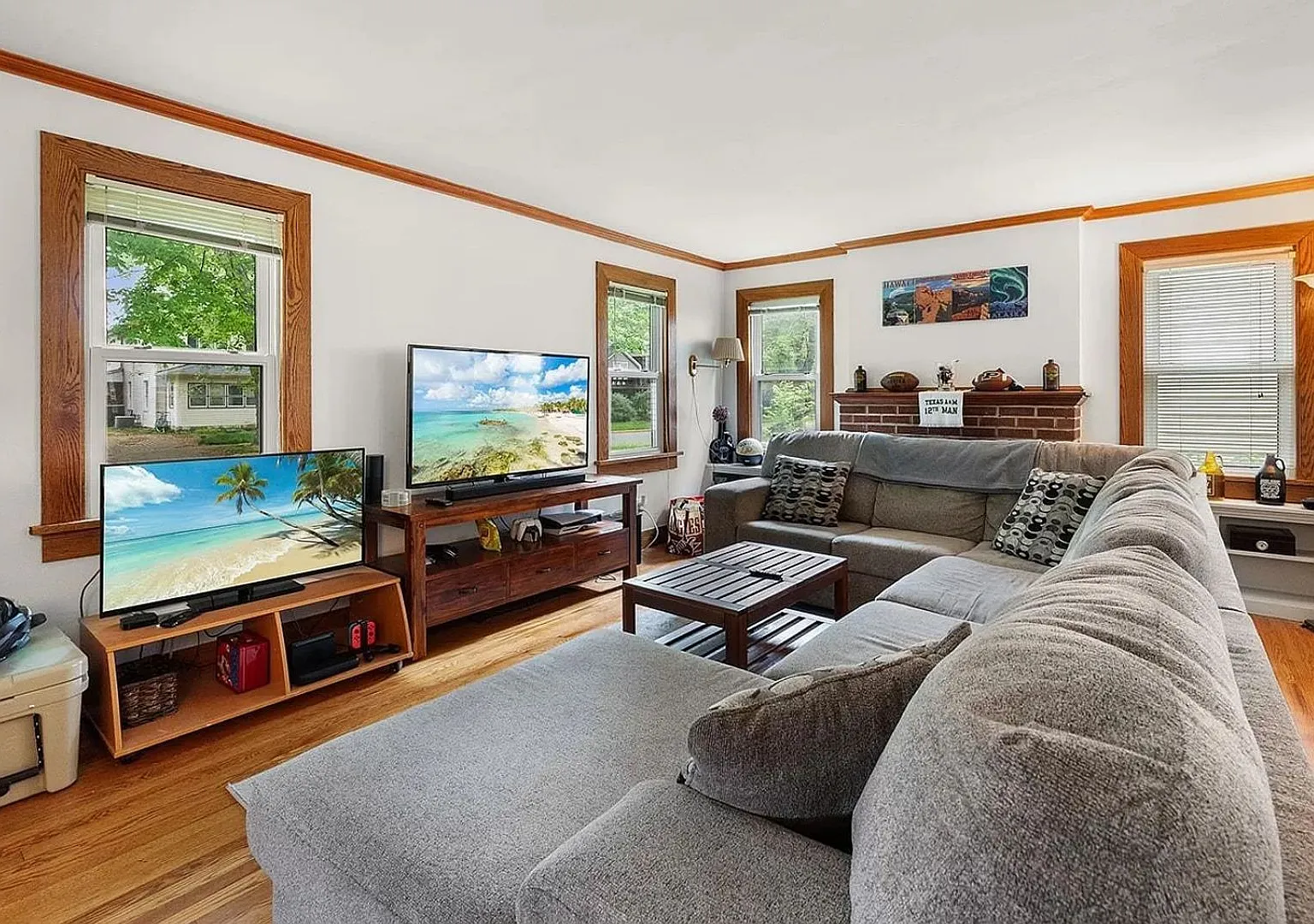 4 Bedroom House On Campus (Available For 3 Students) — Photo 4