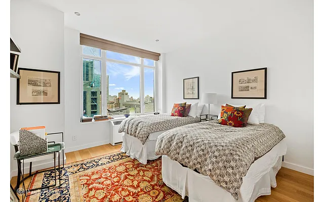 Rented by Douglas Elliman | media 2