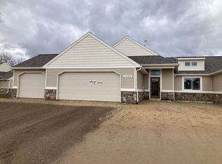 1252 Sand Springs Dr SW, Byron Center, MI 49315