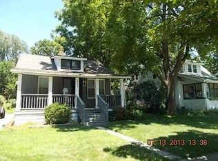 663 Lincoln Ave, Clawson, MI 48017