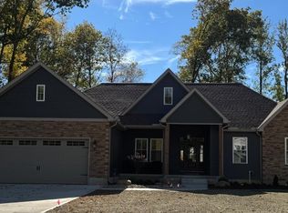38 Whitefield Blvd, Norwalk, OH 44857