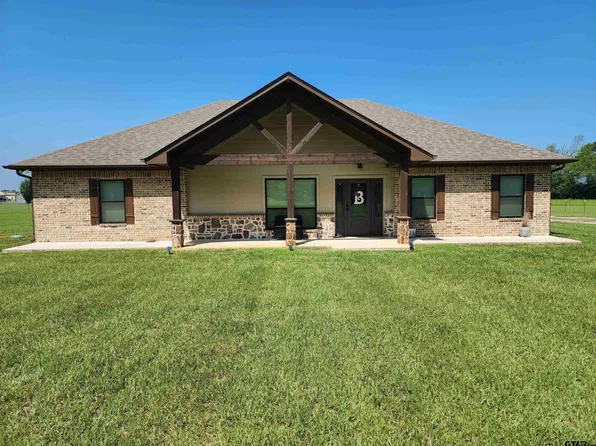 2405 Fm 2454, Pittsburg, TX 75686