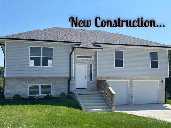 600 Kendrick St, Knob Noster, MO 65336