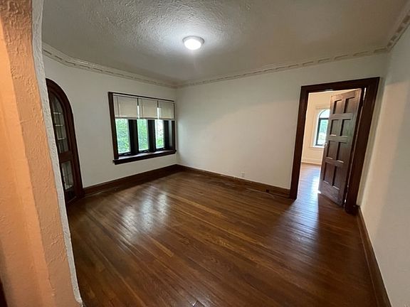 2nd image of 2205 E Belleview Pl APT 1A