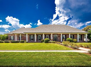 368 Tulip Dr, Houma, LA 70360