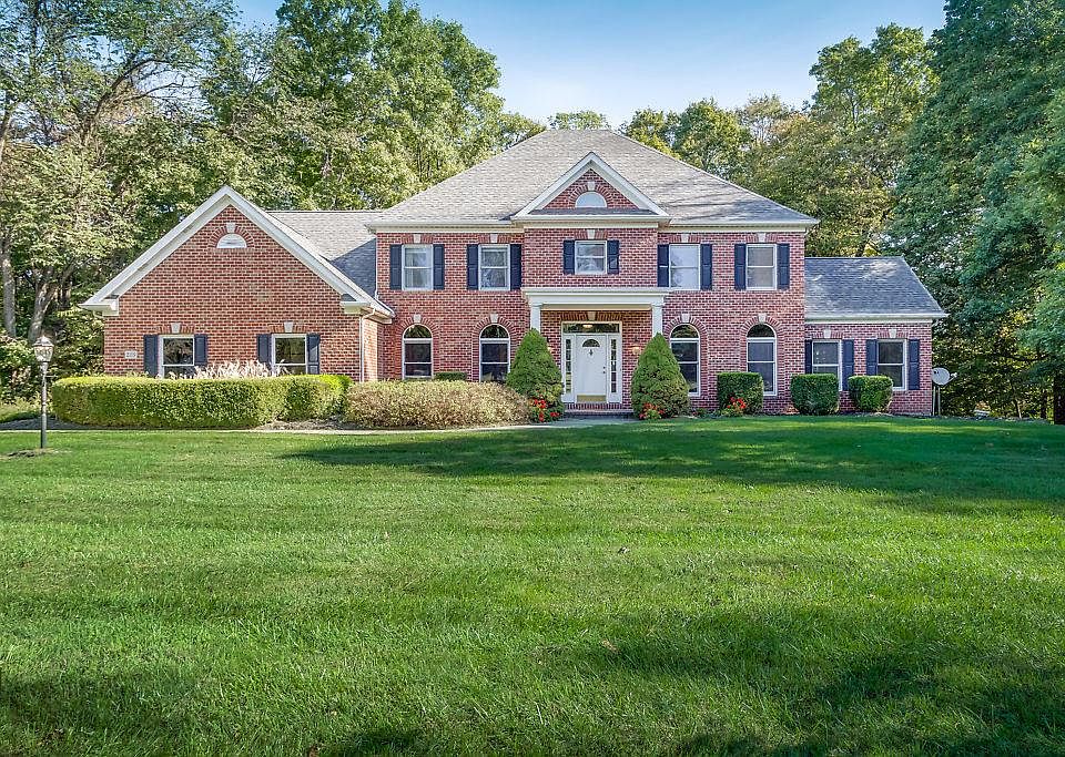 1st image of 205 Lincliff Dr