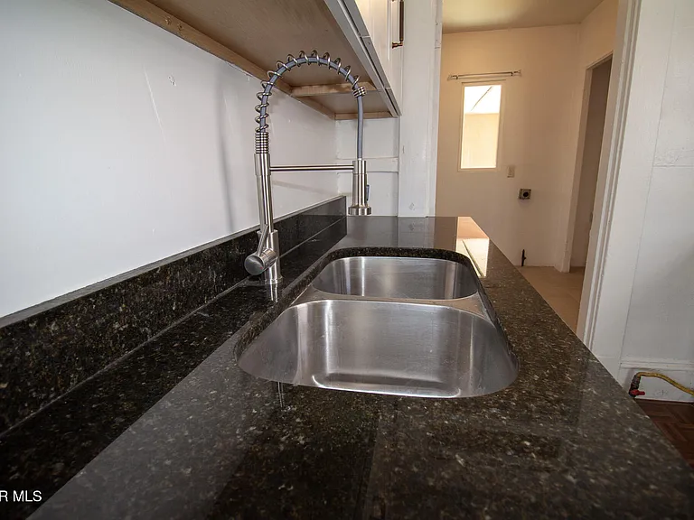 3510 Porter Ave #1 — Photo 17