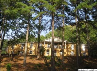 1792 Woodbine Cir, Birmingham, AL 35216
