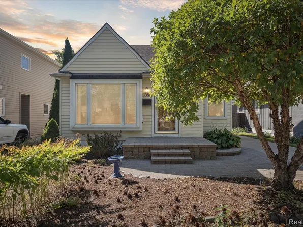 1381 West Blvd, Berkley, MI 48072