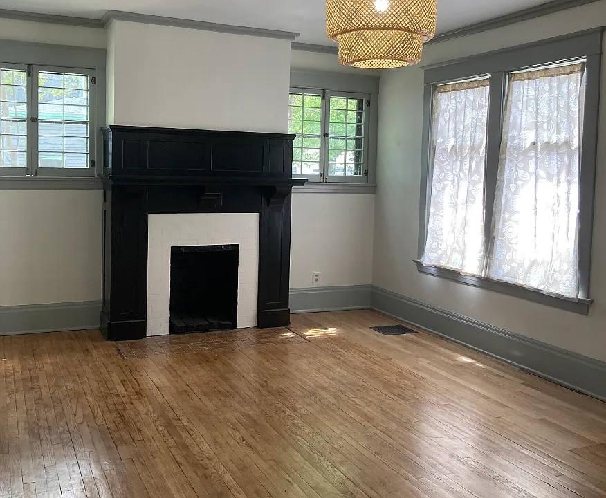 309 W Marion St #1