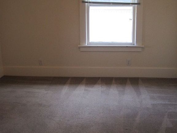 2nd image of 4736 18th Ave NE #3-D