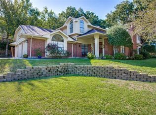 1200 Hickory Valley Ct, Arlington, TX 76006
