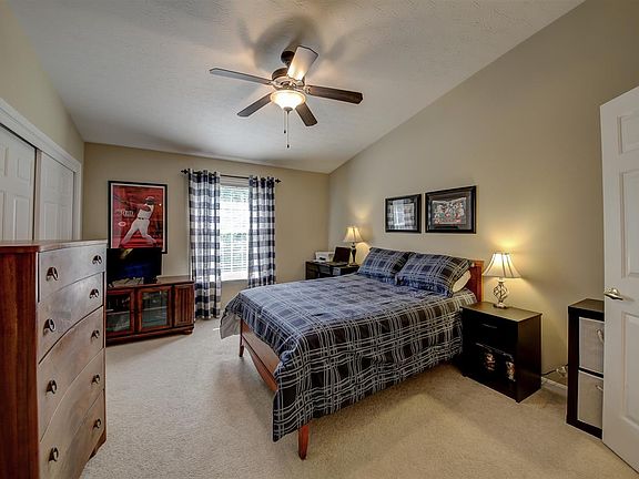 5th image of 176 Langshire Ct