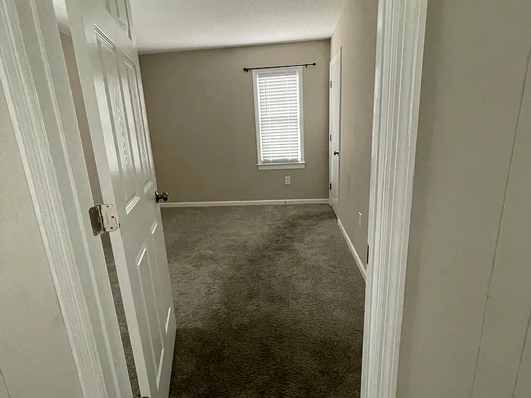 121 Ellis Rd — Photo 23