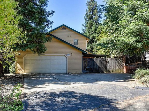 2nd image of 3070 Turner Ct