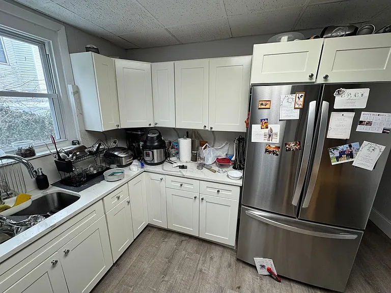 12 Burnham St #4 — Photo 3
