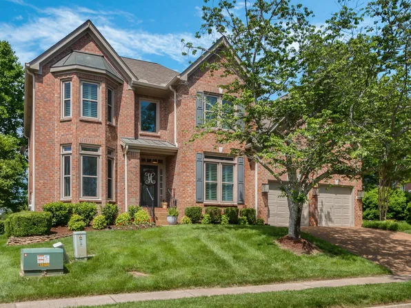 248 Stonehaven Cir, Franklin, TN 37064