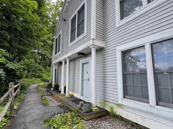 432 South Street #C10, Bennington, VT 05201