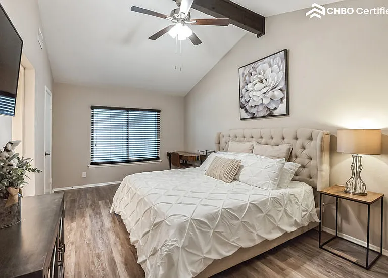 14319 Briartrail St — Photo 15