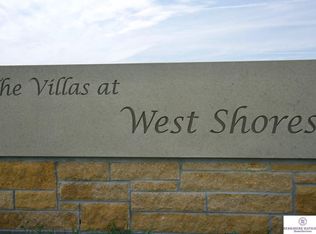 319 S 243rd St, Waterloo, NE 68069