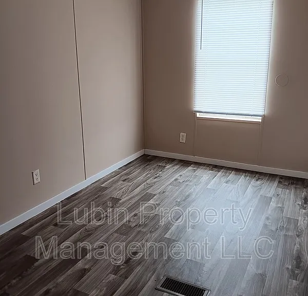 6 Fisher Cv — Photo 3