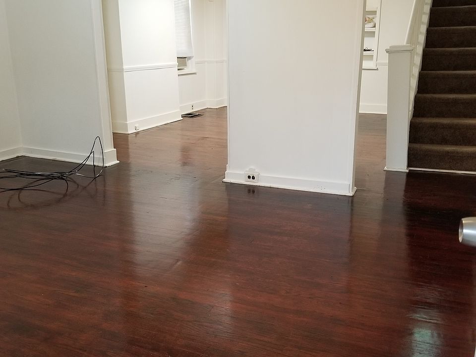 2nd image of 2915 N Monroe St