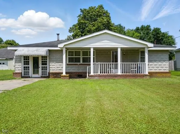 1816 Long Ridge Rd, Chesapeake, VA 23322