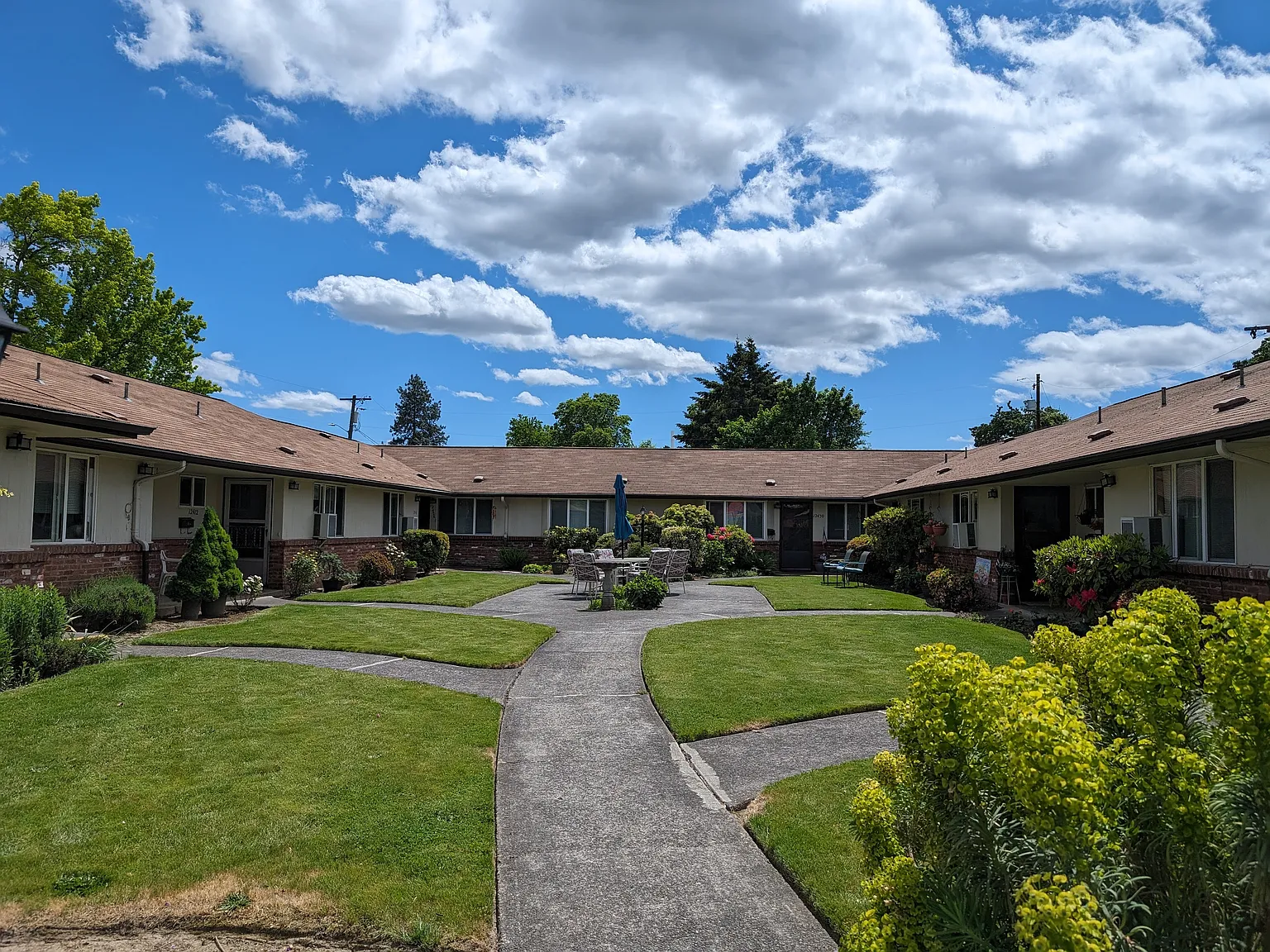 1 bed, 607 sqft, $900 — Photo 3