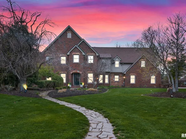 12803 N Georgetowne Rd, Dunlap, IL 61525