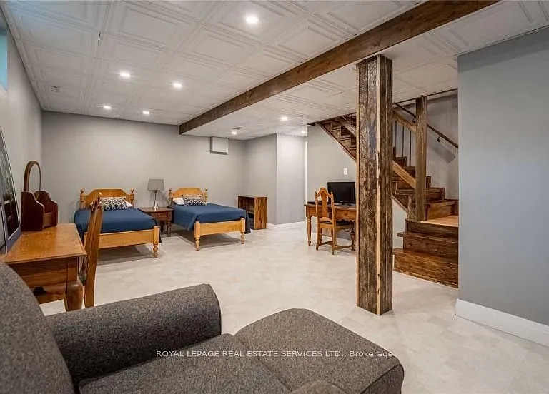 2365 Selwyn Bay Ln — Photo 31