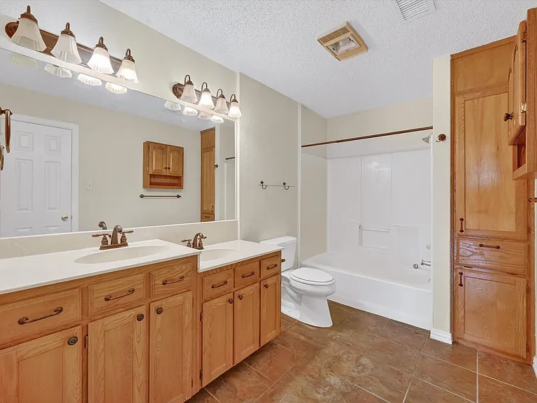 3225 Hollycreek — Photo 11