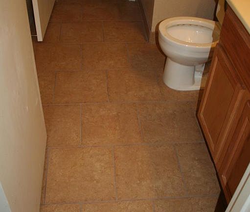 2nd image of 902 E Beth Dr