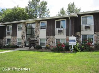 N84W15505 Menomonee Ave #10, Menomonee Falls, WI 53051