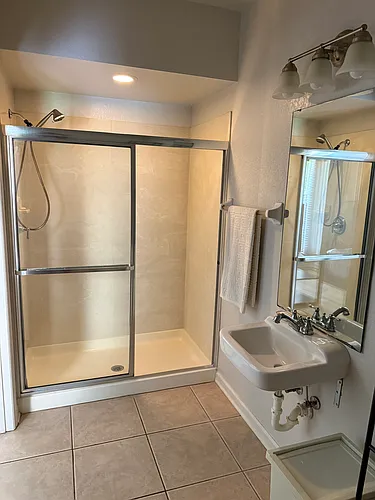 5051 Tideview Cir #70 Photo 1