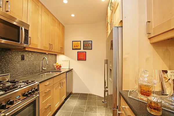Sold by Corcoran | media 3