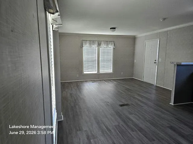 1 bed, 1.0 bath, 704 sqft, $1,750 — Photo 4