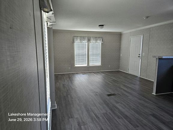 4th image of 134 Lone Pine Dr #134D