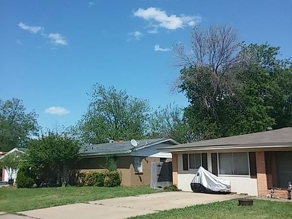 2nd image of 13928 Pyramid Dr