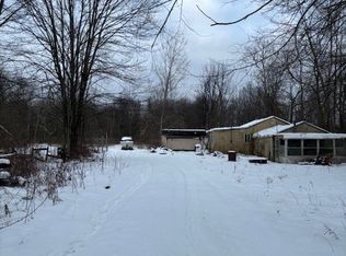 8188 Brigden Rd, North Bloomfield, OH 44450