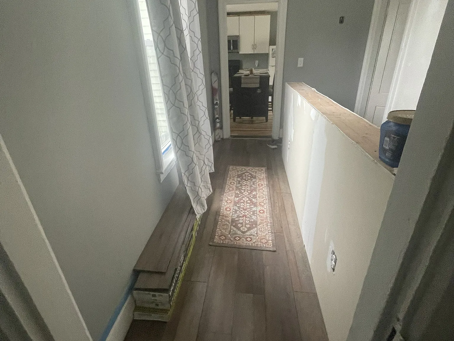 1 bed, 995 sqft, $1,290 — Photo 2